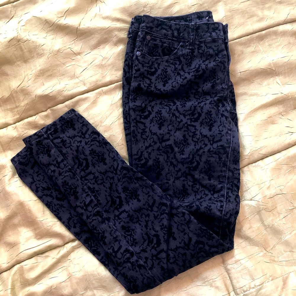 Celebrity Pink Velvet Damask Skinny Jeans